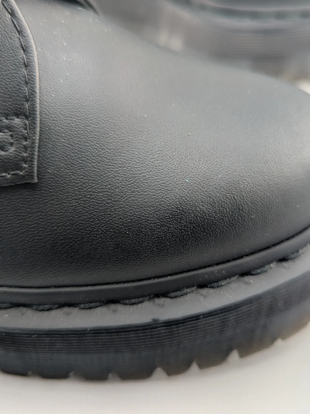 Doc Dr Martens 30651 Chunky Black Leather Low Top Platform Shoes Women's Sz 7M